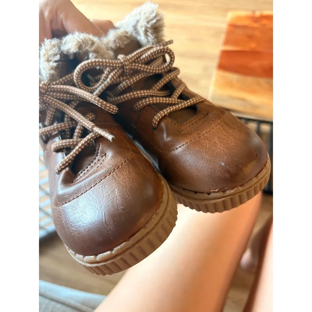 OshKosh Bgosh Haskell B-01 Kids Brown Faux Leather Fur Trim Lace Up Boots 10